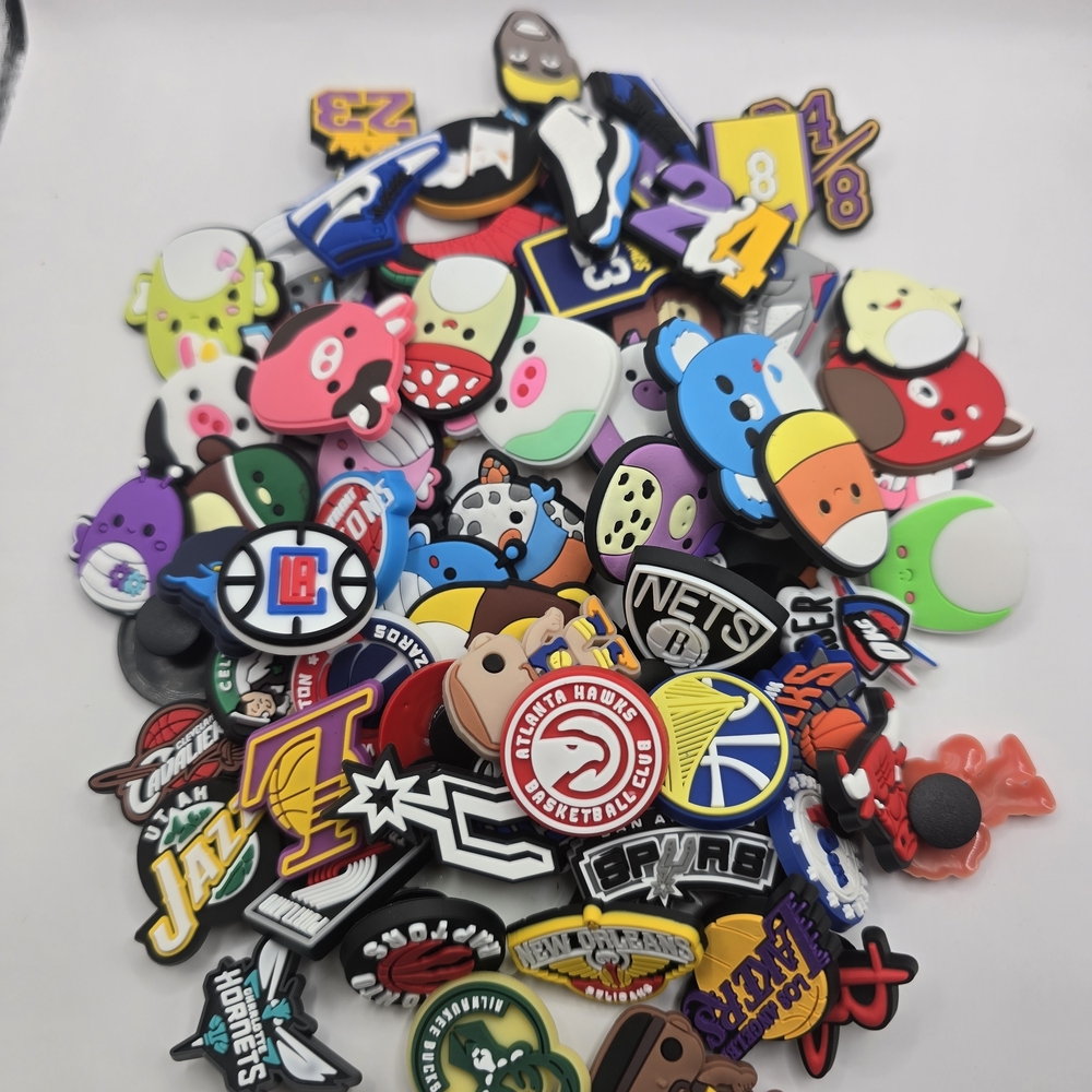 80PCS BASKETBALL & SQUISHMALLOWS LOT OF 3 BASKETBALL & SQUISHMALLOW  CROC CHARMS